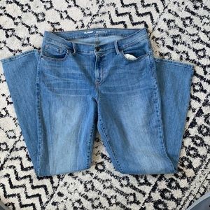 Old navy mid rise curvy jeans